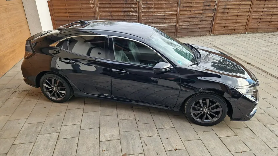 HONDA Civic -