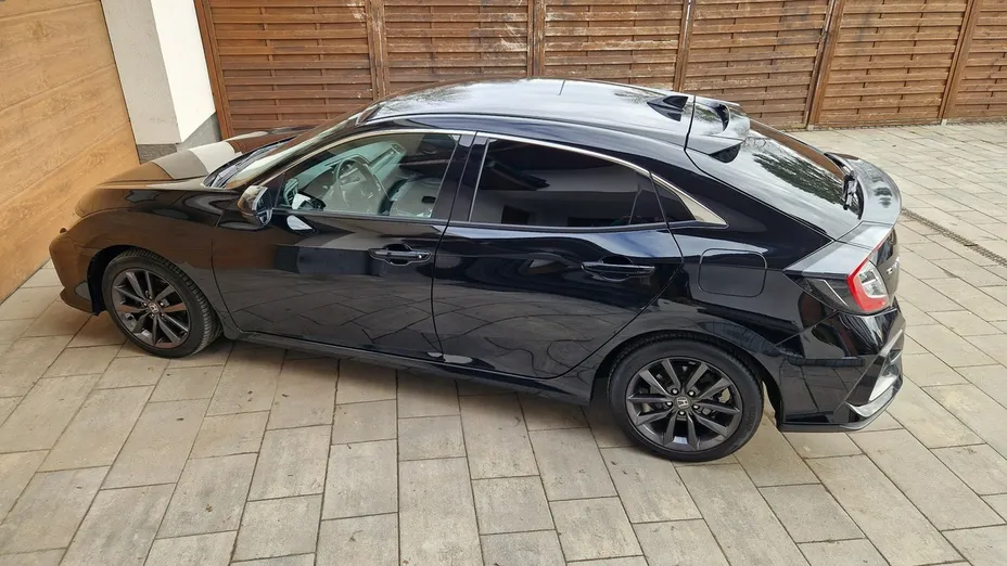 HONDA Civic -