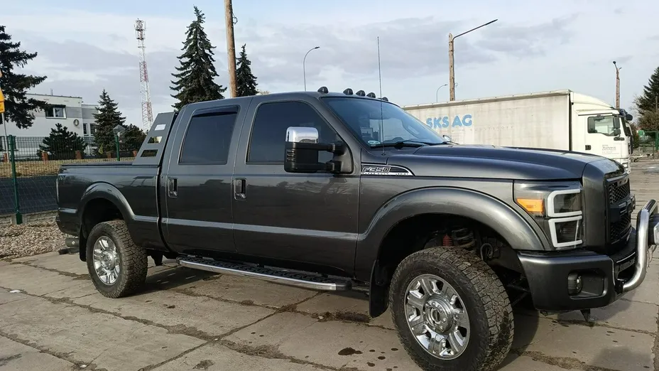 FORD F 350 -