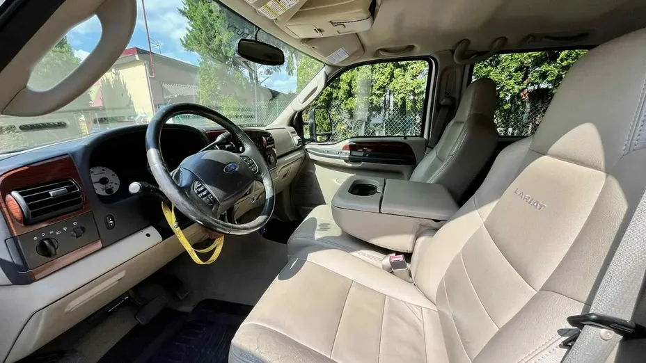FORD F 350 -