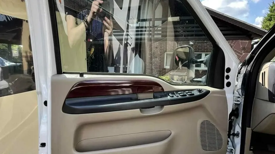 FORD F 350 -