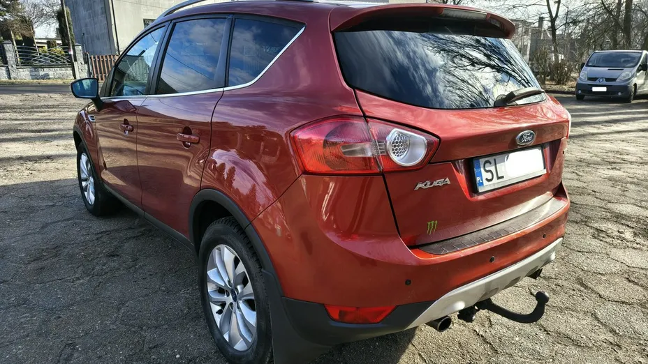 FORD Kuga -