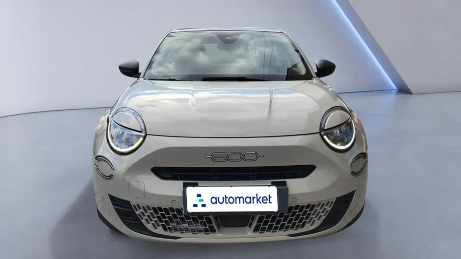 FIAT 600 600 1.2 Turbo Hybrid eDCT