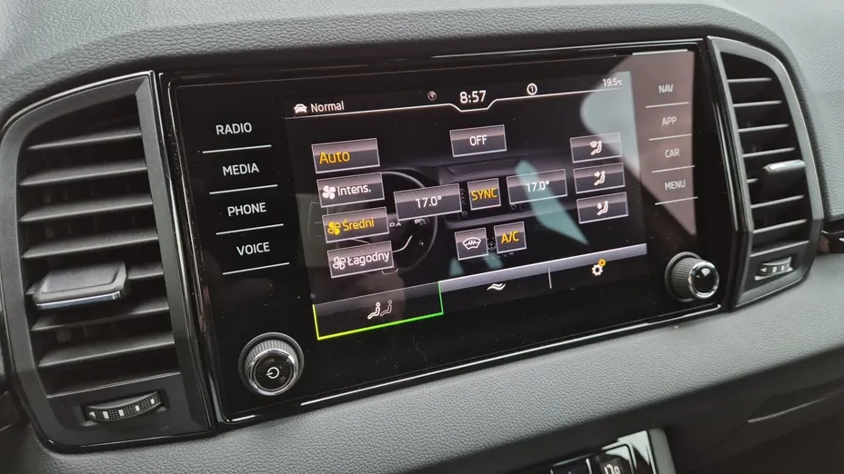 SKODA Karoq Karoq 1.5 TSI ACT Sportline DSG Nowy
