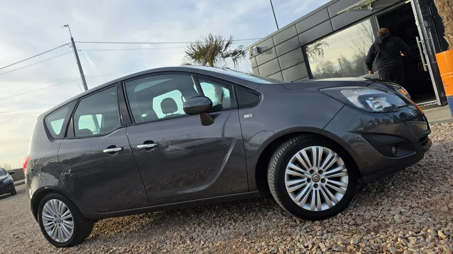 OPEL Meriva -