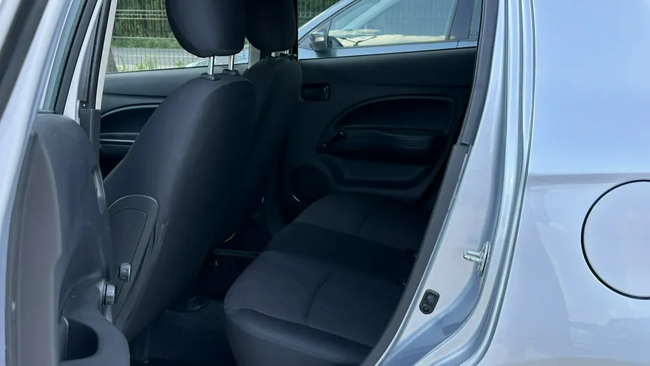 MITSUBISHI Space Star -