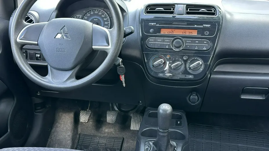 MITSUBISHI Space Star -
