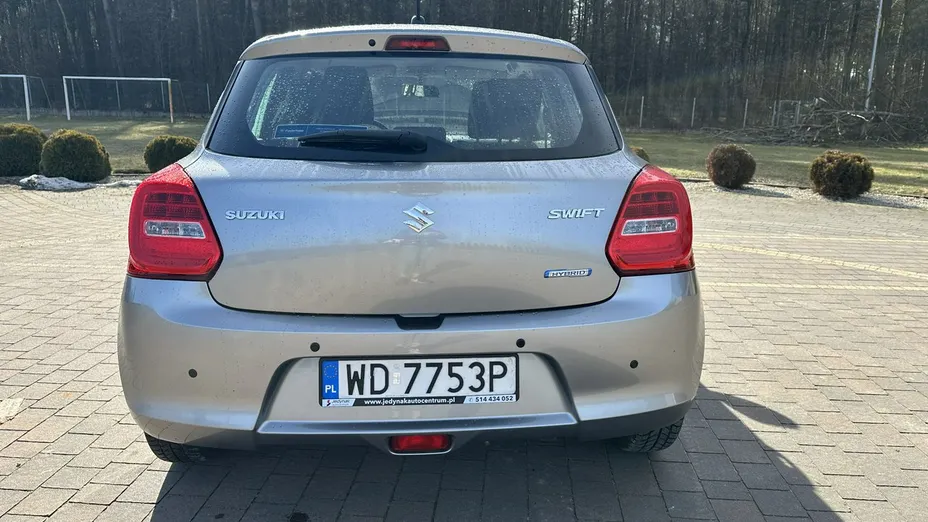 SUZUKI Swift -