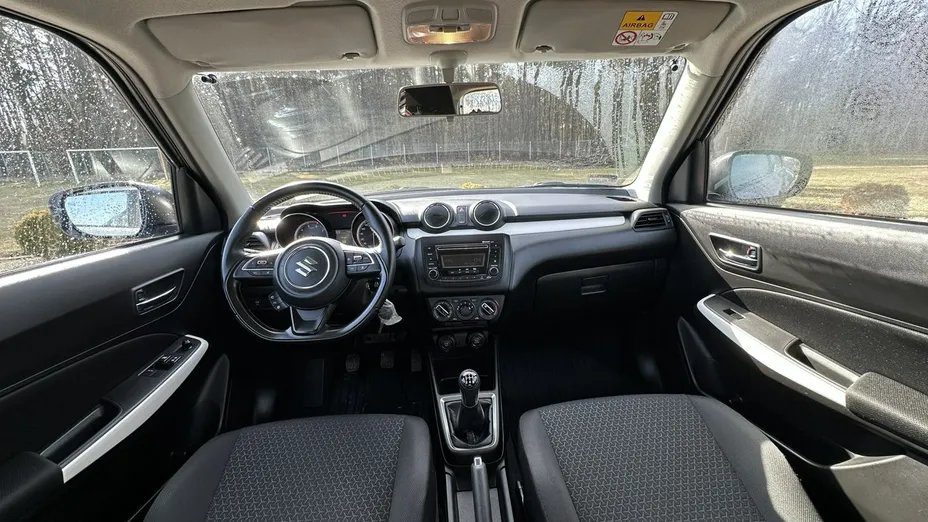 SUZUKI Swift -