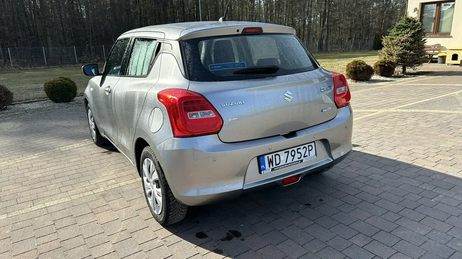 SUZUKI Swift -