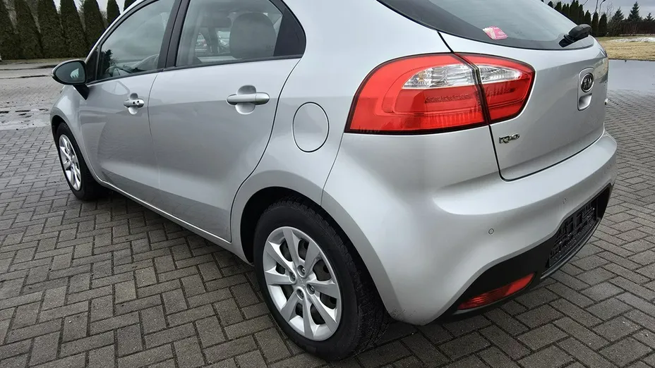 KIA Rio -