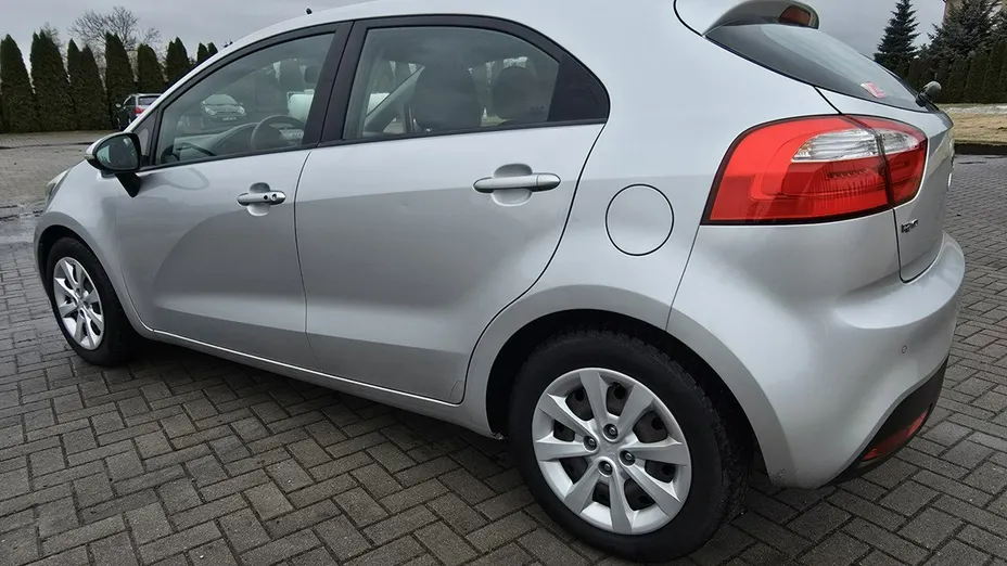 KIA Rio -