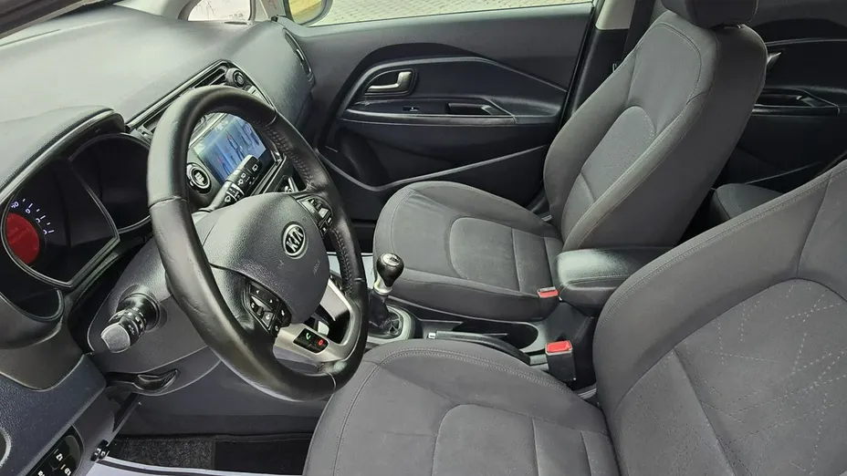 KIA Rio -