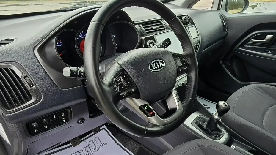 KIA Rio -