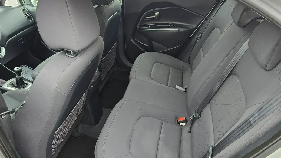 KIA Rio -