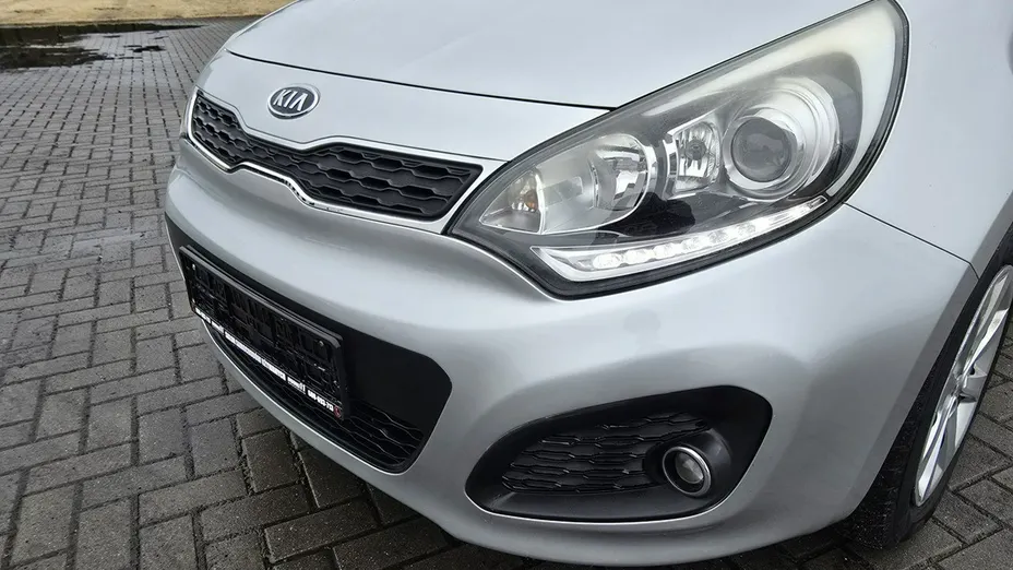 KIA Rio -
