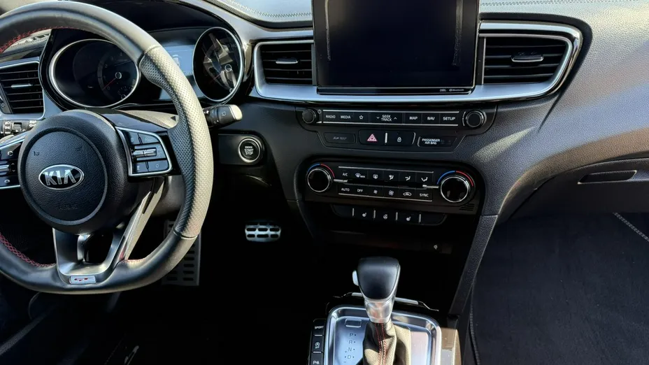 KIA ProCeed -