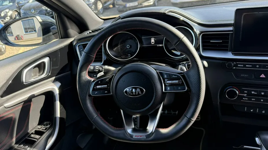 KIA ProCeed -
