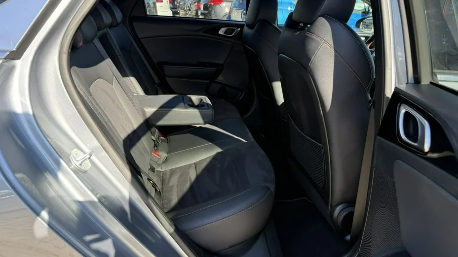 KIA ProCeed -