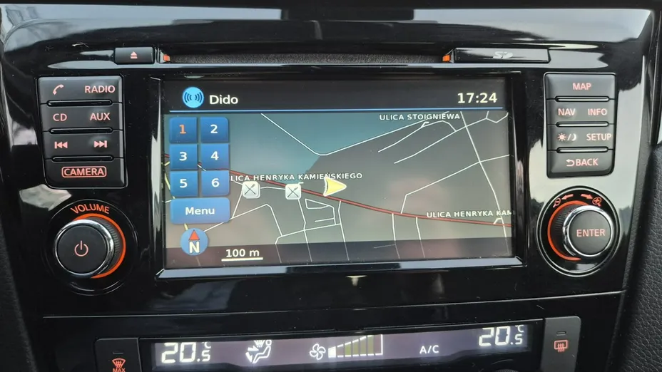 NISSAN Qashqai -