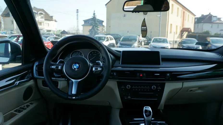 BMW X5 -