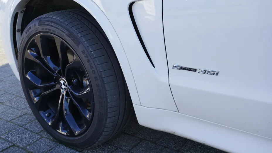 BMW X5 -