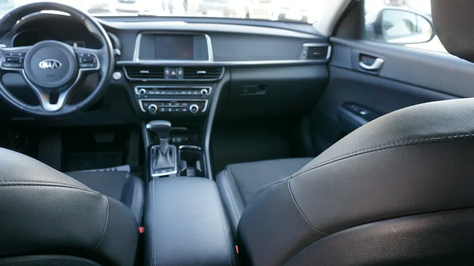 KIA Optima -