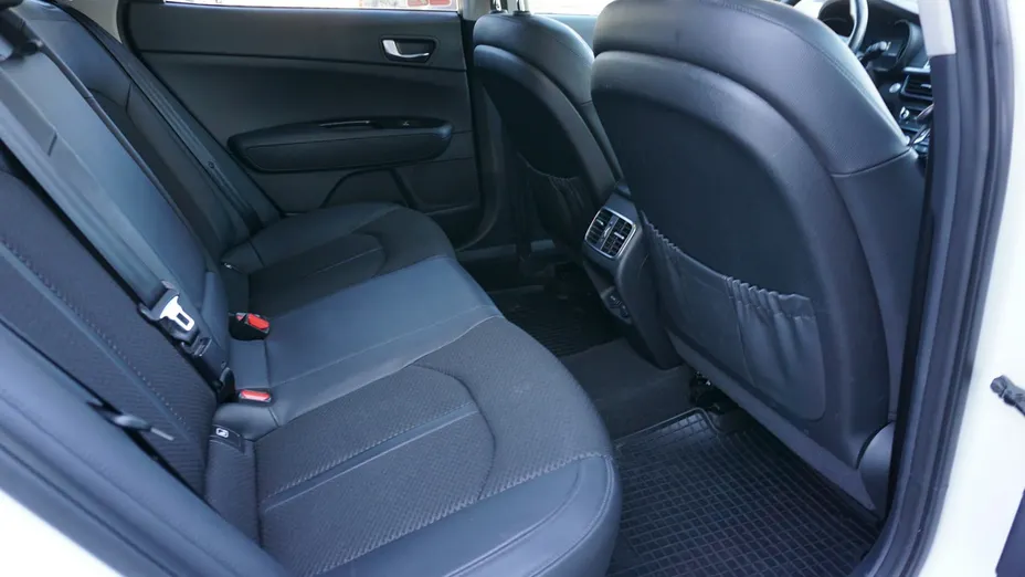KIA Optima -
