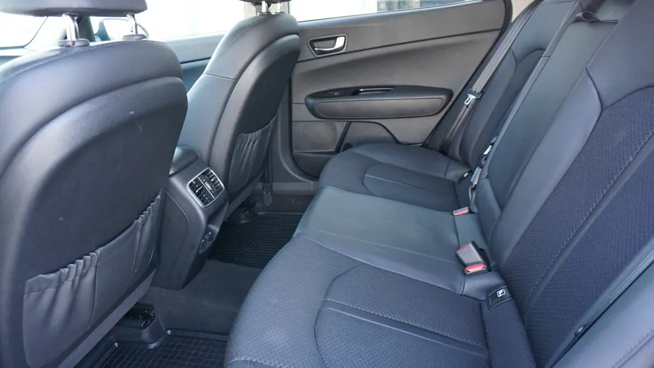 KIA Optima -