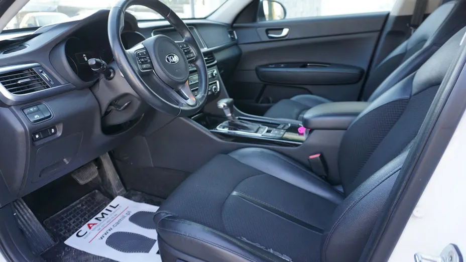 KIA Optima -