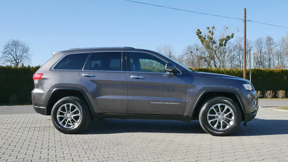 JEEP Grand Cherokee -