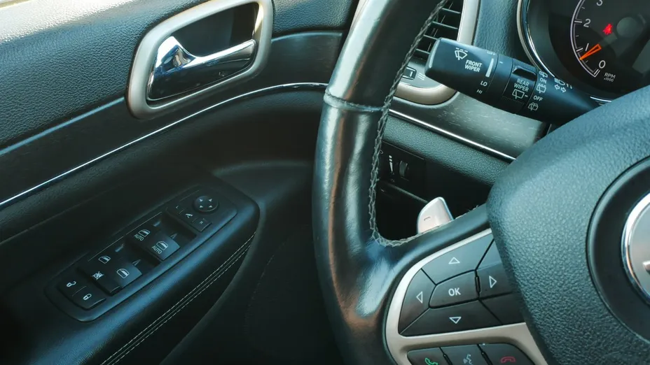 JEEP Grand Cherokee -