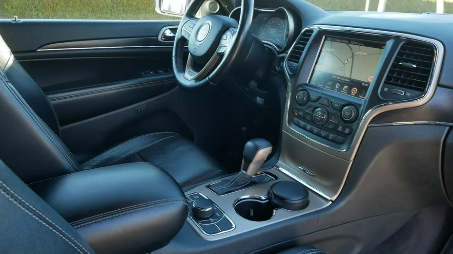 JEEP Grand Cherokee -