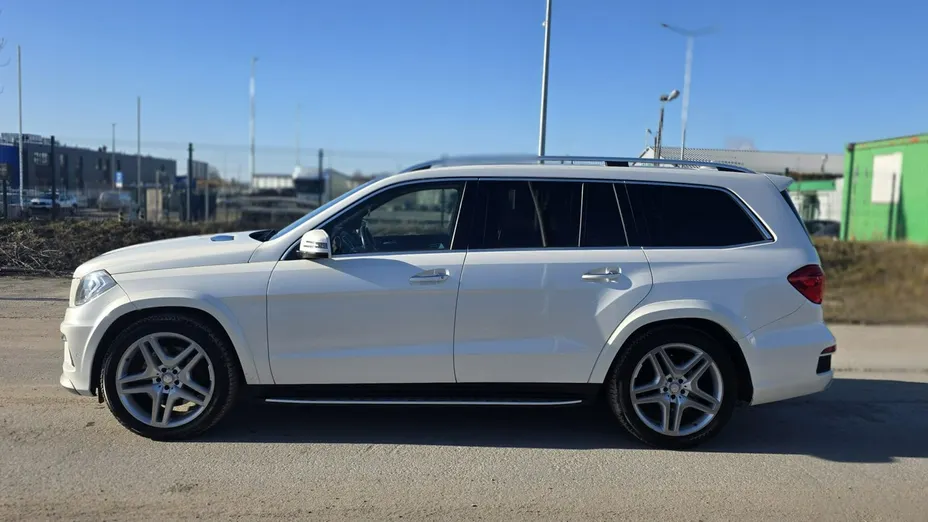 MERCEDES-BENZ GL -