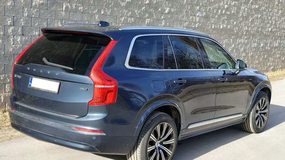 VOLVO XC90 -