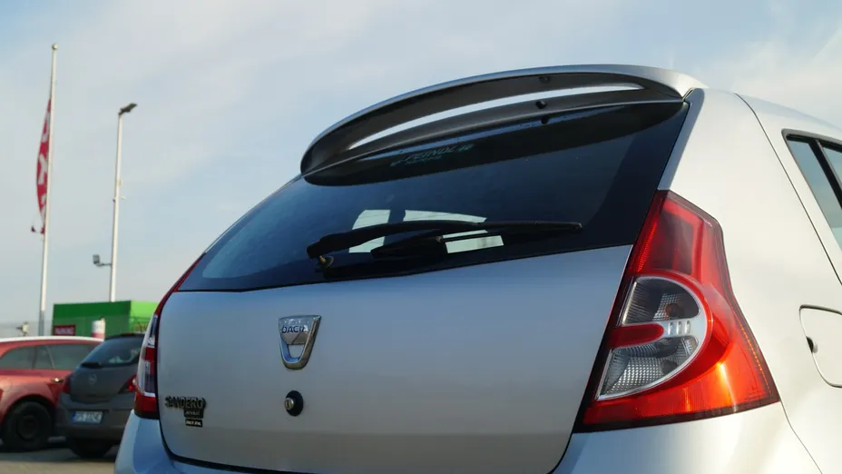 DACIA Sandero -