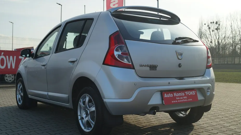 DACIA Sandero -