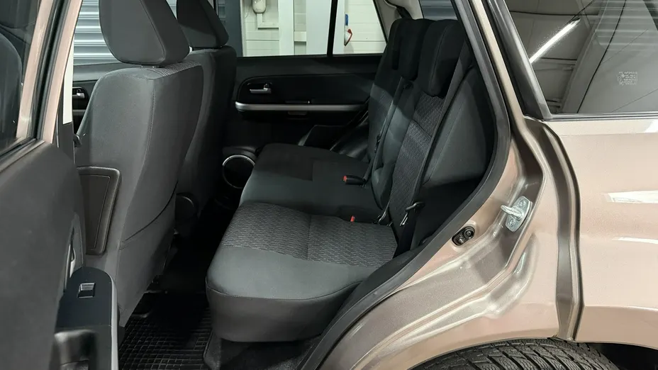 SUZUKI Grand Vitara -