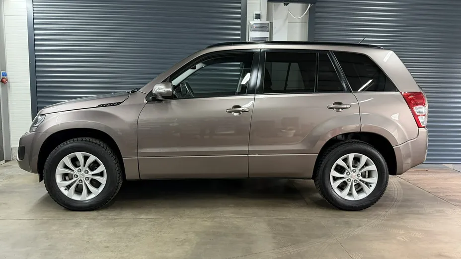 SUZUKI Grand Vitara -