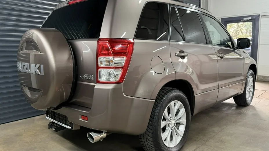 SUZUKI Grand Vitara -