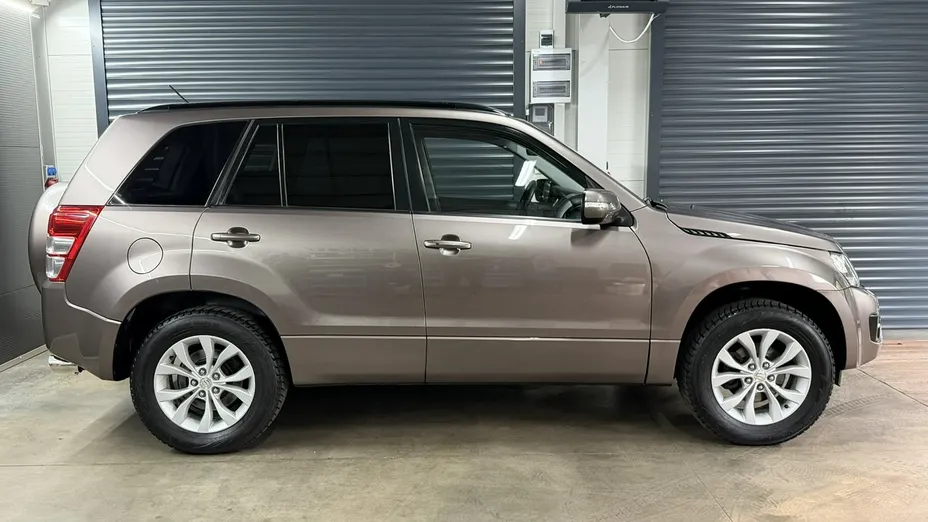 SUZUKI Grand Vitara -