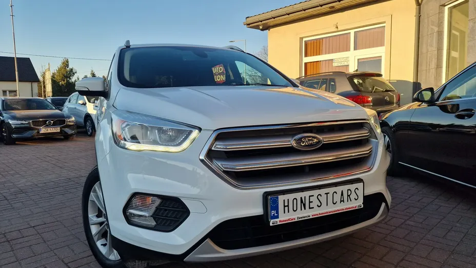 FORD Kuga -