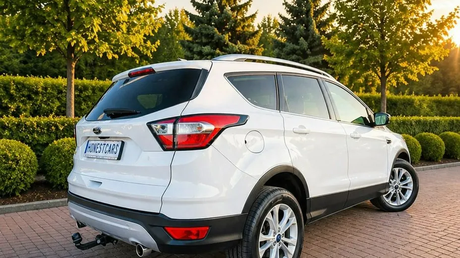 FORD Kuga -