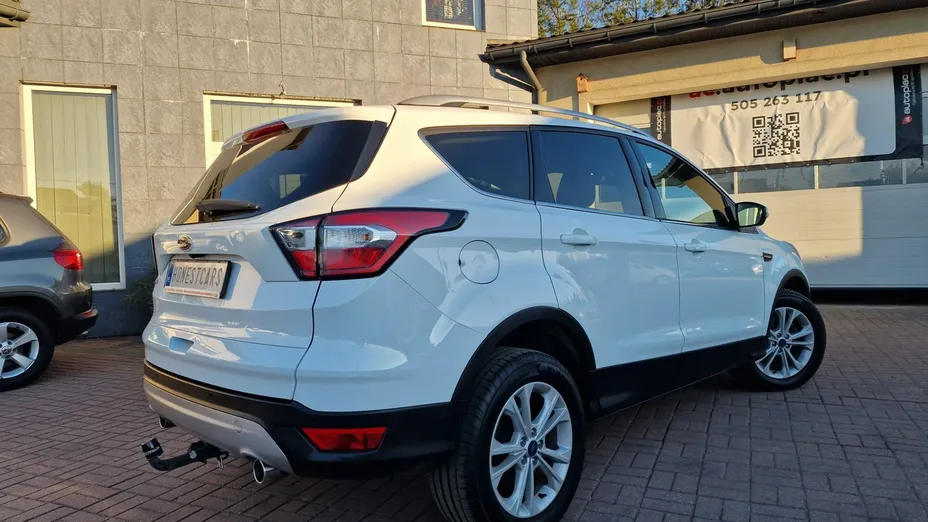 FORD Kuga -