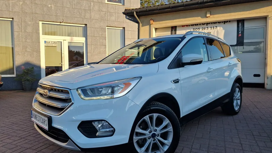 FORD Kuga -