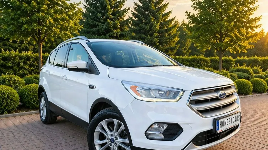 FORD Kuga -