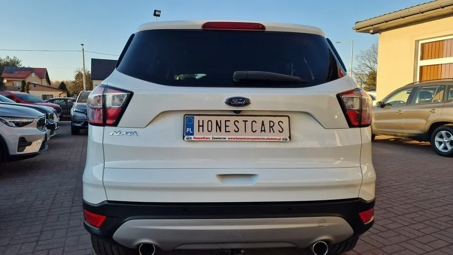 FORD Kuga -