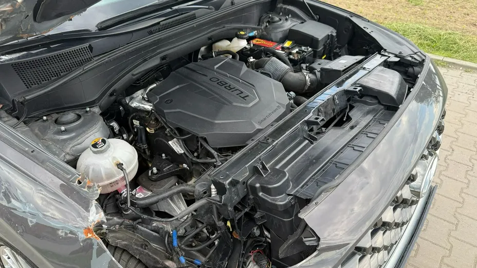 HYUNDAI Santa Fe -