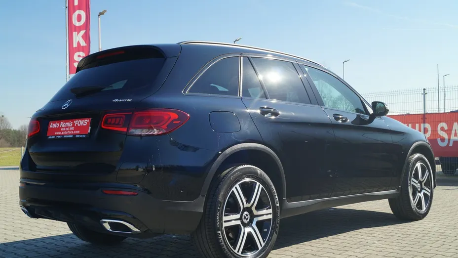MERCEDES-BENZ GLC -