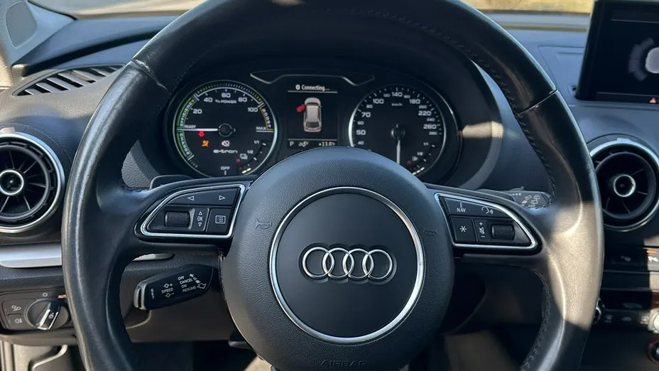AUDI A3 -